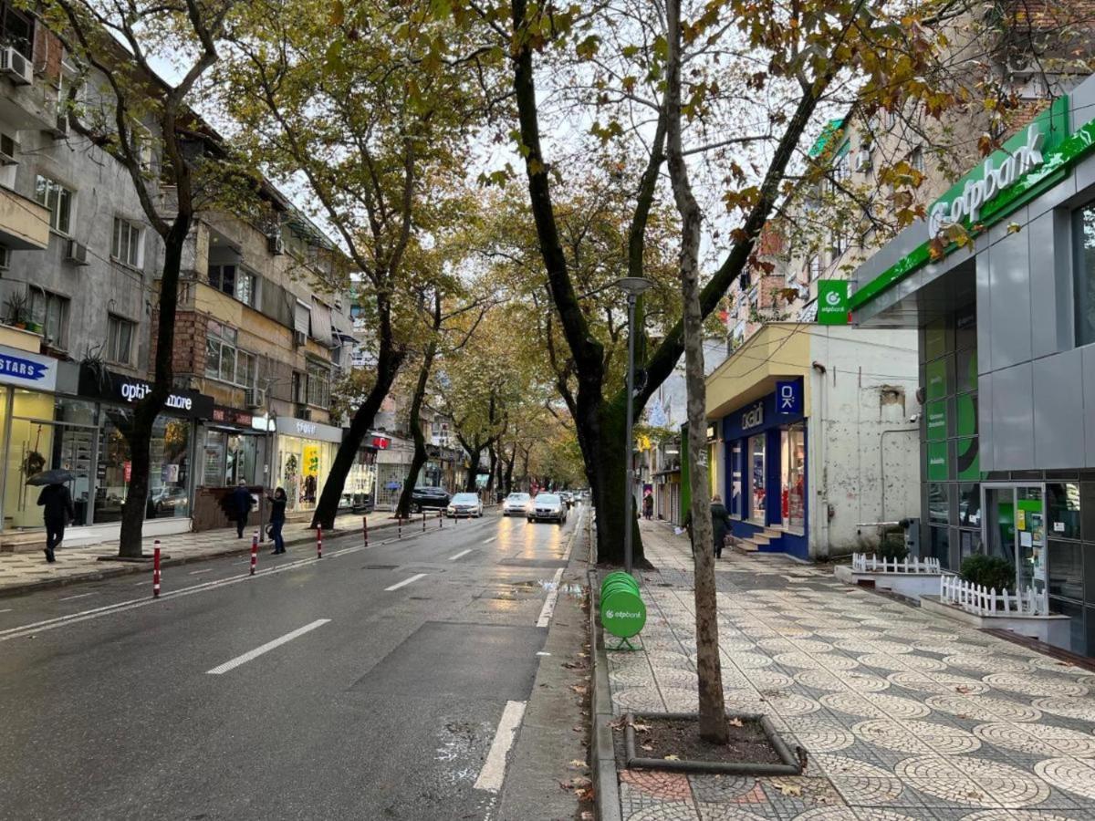 地拉那Bliri Myslym Shyri公寓 外观 照片